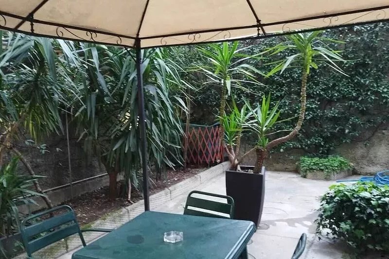 APARTMENT AURORA QUARTER RIFREDI NEAR TRAMVIA, HISTORIC CENTER, CAREGGi