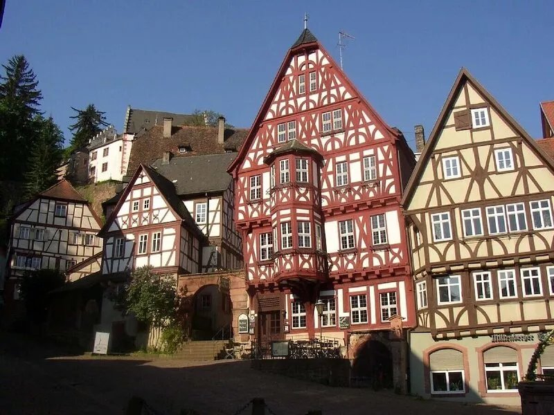 Exclusive vacation apartment in a half-timbered house in the old city center