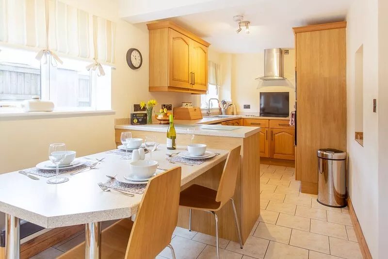 Lovely 3-Bed Cottage in the quiet hamlet of Horeb
