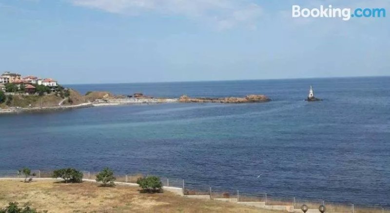 Rental Rooms With Sea View / Stai Za Gosti S Morski Izgled