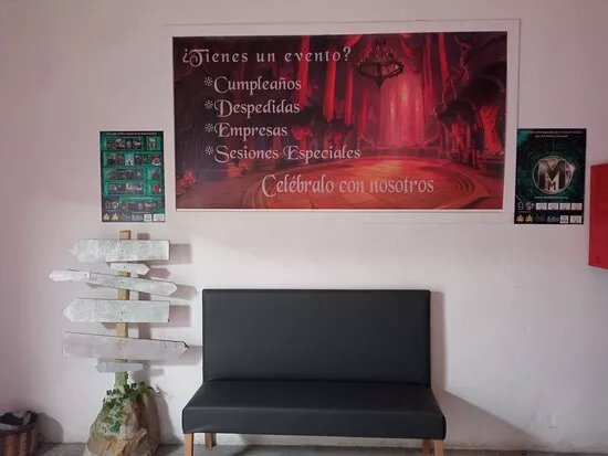 La Hermandad De Las Sombras - Castlemaniacs