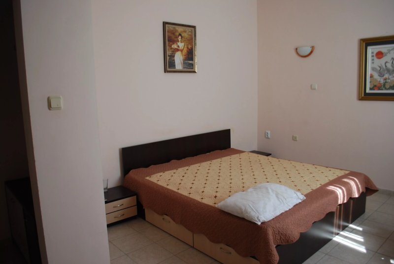 Family Hotel White Castle