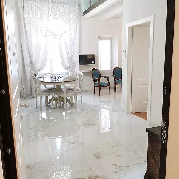 New Apartment near Duomo with WiFi and Elevator