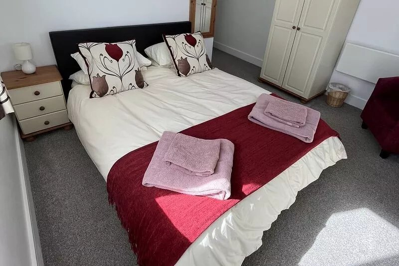 C York. free parking. Station 2 mins Driving distance of Fulford Golf Course