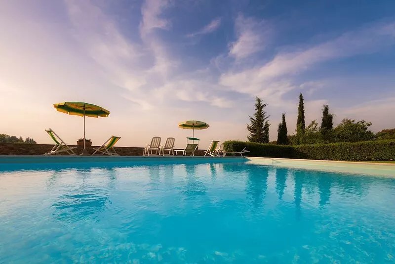 COTTAGE IN OLD BARN WITH PANORAMIC POOL. 1KM ON FOOT FROM THE VILLAGE