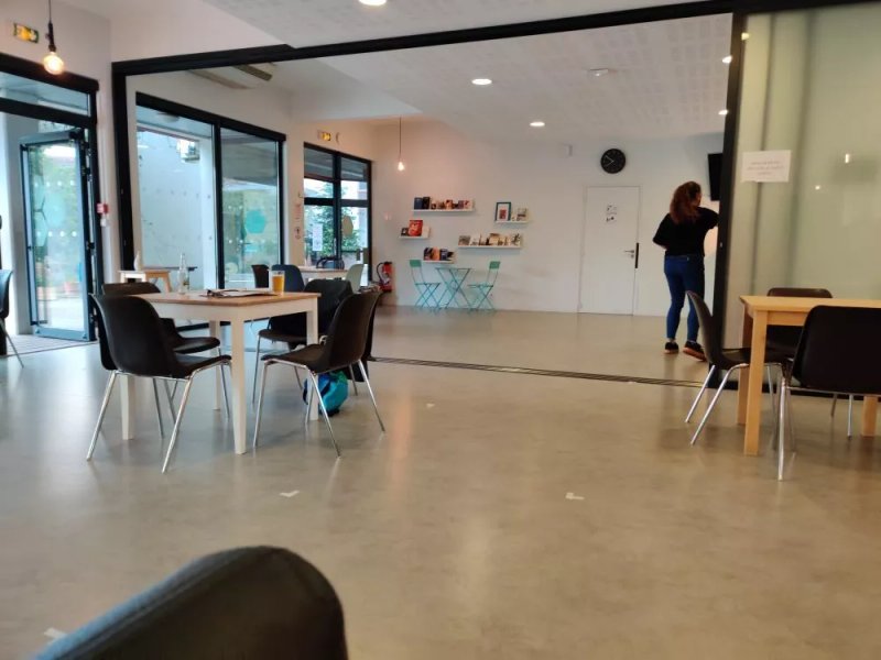 Pourquoi Pas Cafe Culturel