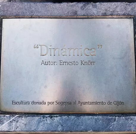 Escultura <Dinamica>