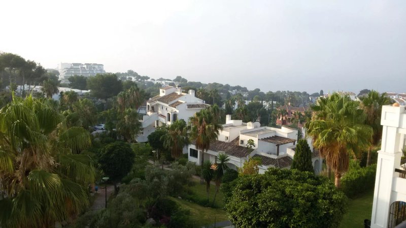 Albamar Golf Apartments
