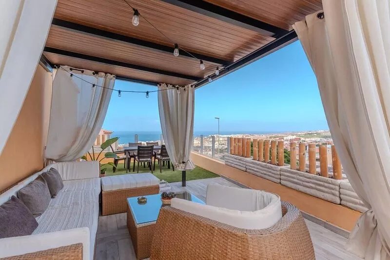 Sol del Conde Holiday Apartment: Your Retreat in Costa Adeje