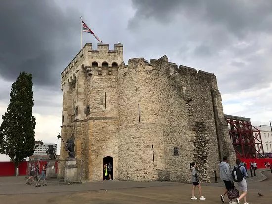 Bargate