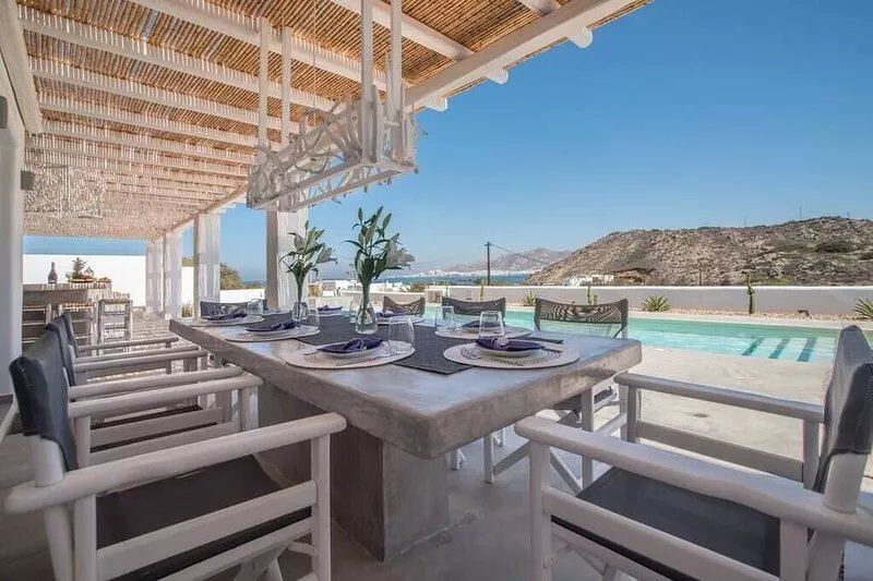 This villa is a 3 bedroom(s), 3.5 bathrooms, located in Naxos, Naxos.