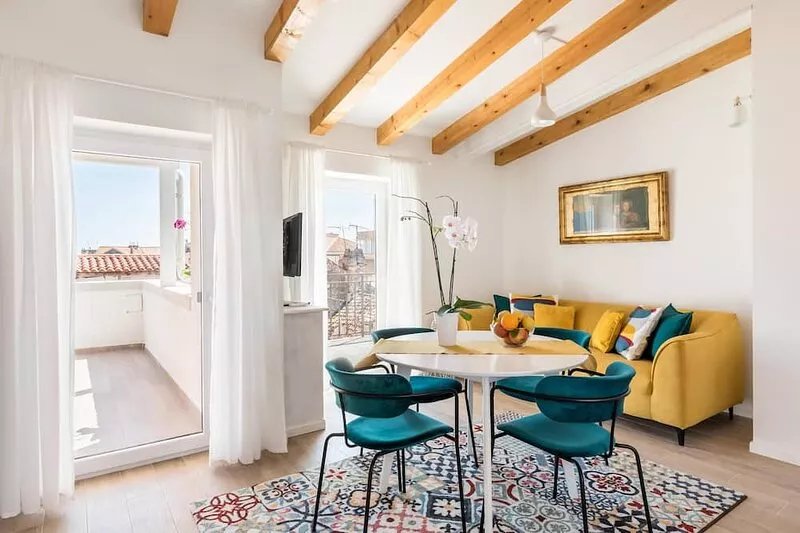 Magic terrace apartment among the old rooftops, next to Diocletian's Palace