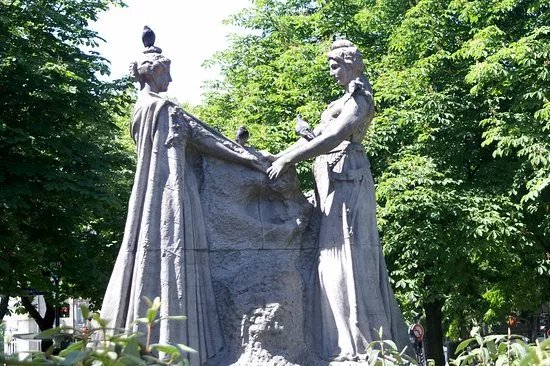 Monument a la France La Belgique reconnaissante.