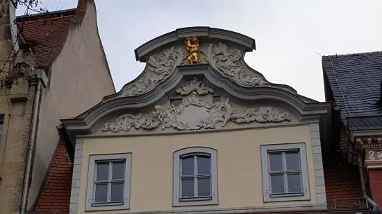Haus zum guldenen Lowen