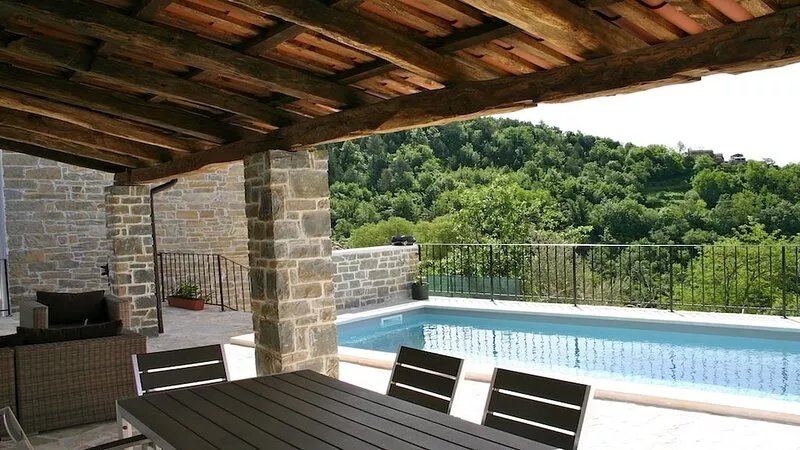Villa Kentic Stone Holiday house with pool and stunning views