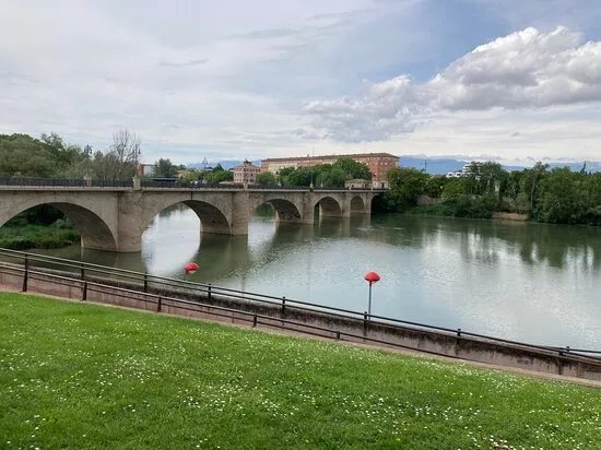Puente de Piedra