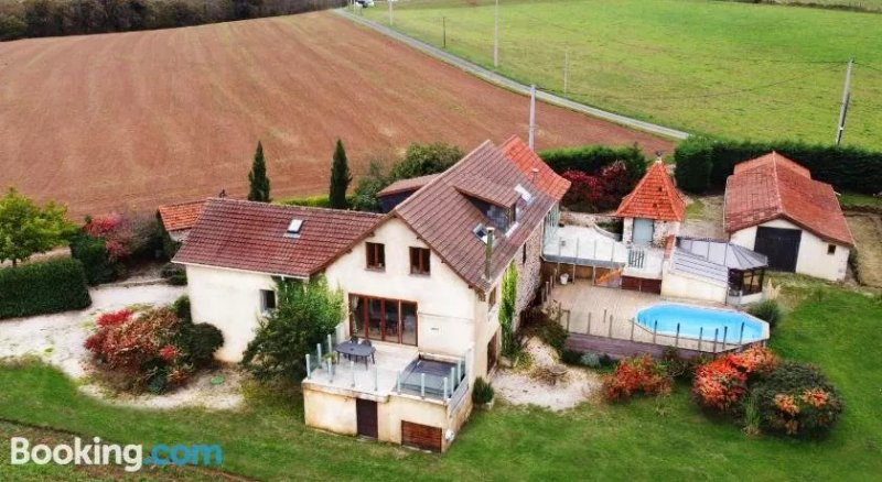 The Occitan Tobacco Barn - la Tabatiere Occitanie