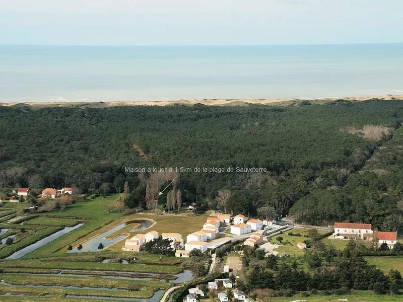 House near Les Sables d'Olonne and 1km from the sea