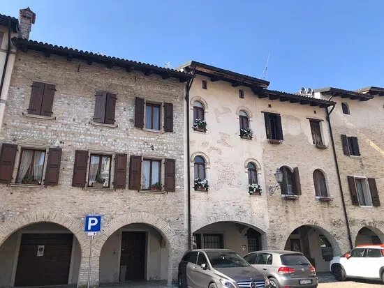 La Quinta Difensiva