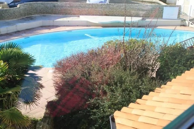 LUXURY APARTMENT/RESID WITH SWIMMING POOL, BEACH 100M AWAY