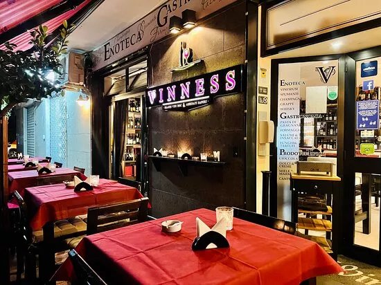 Vinness | Vineria & Gastronomia
