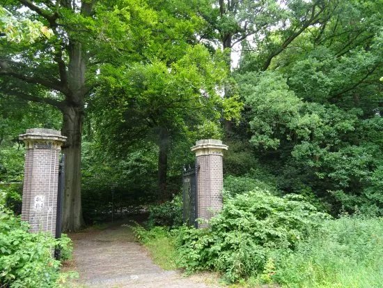 Backershagen: tuinkoepel in Wassenaar