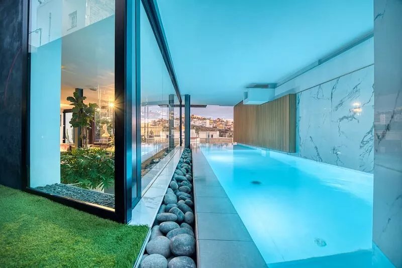 LAST MINUTE -  Design villa, climatized pool, sea views 6 pers.
