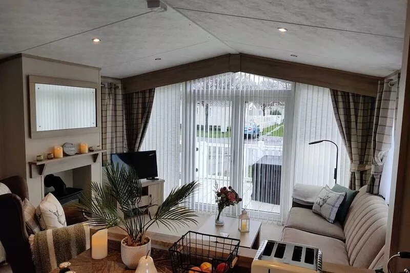 Stylish 3 BR at Hoburne Bashley, New Forest, leisure PASS included
