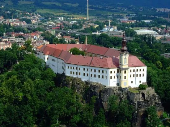 Landmarks & history