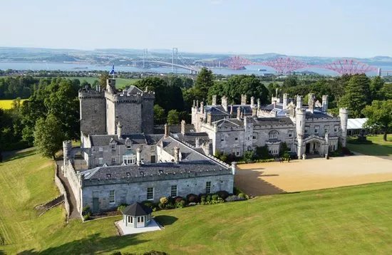 Dundas Castle