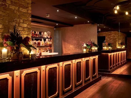 Kadies Club