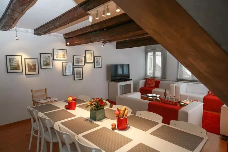 herzog duplex ac 160m2 city center 5br 3bth