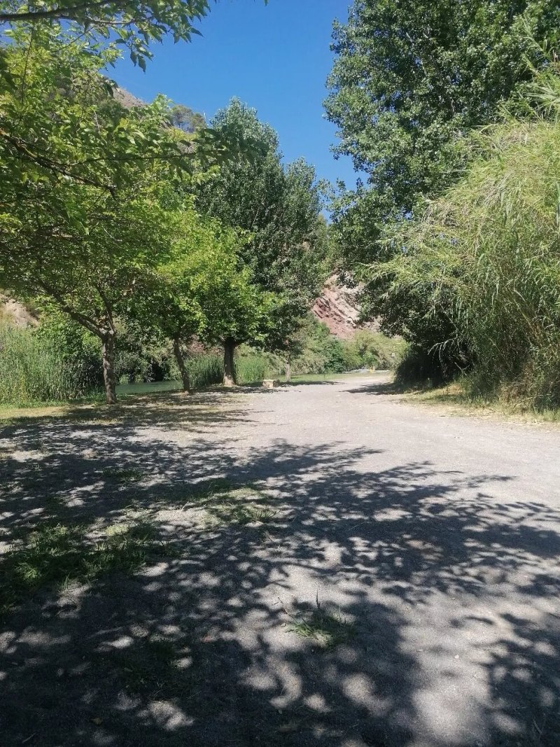 Playa Fluvial De Bugarra