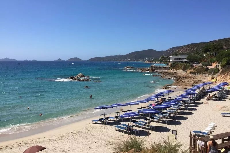 Charming air-conditioned studio at the foot of the beaches, 4p, with its pretty