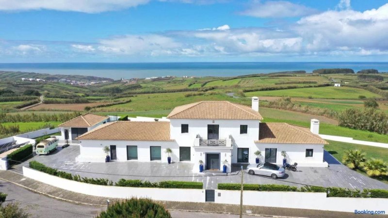 Casa Bica Vista Boutique B&B