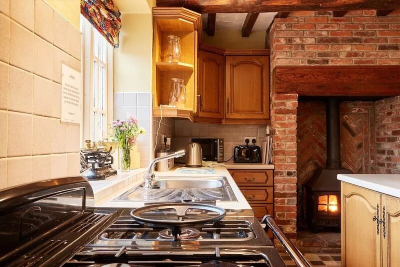 Finest Retreats | The Farmhouse at Nether Burrows Farm