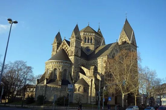 Herz Jesu Kirche