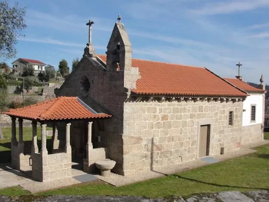 Igreja Paroquial de Sao Martinho de Balugaes
