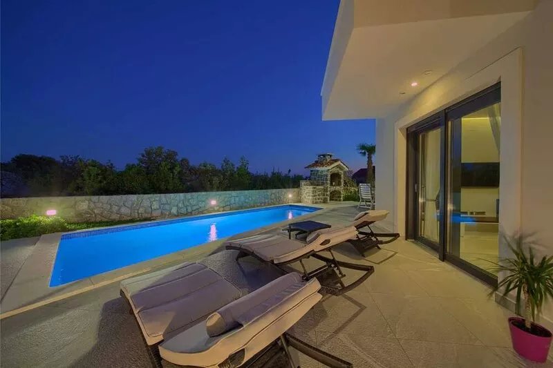 Luxury Holiday house STELLA with private pool