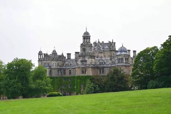 Thoresby Courtyard and Gallery