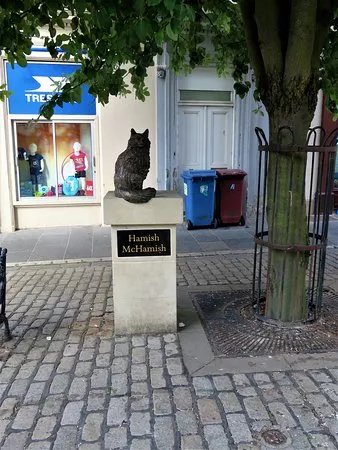 Hamish McHamish Statue