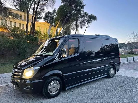 Katakolon Taxi & Van Tours By Nasos