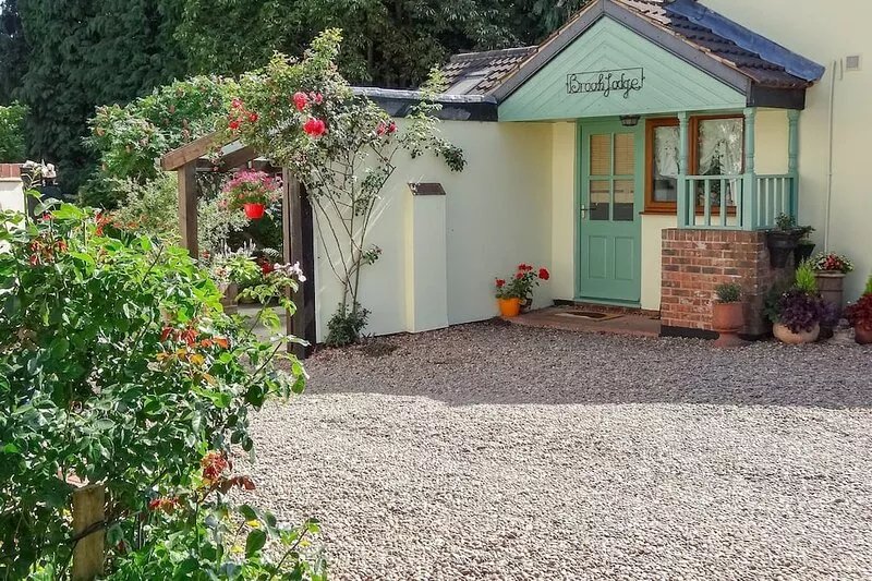 Brook Lodge Country Cottage