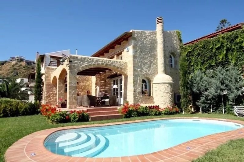 Rock House's Villa Melody, Secluded Villa with private swimming pool and garden