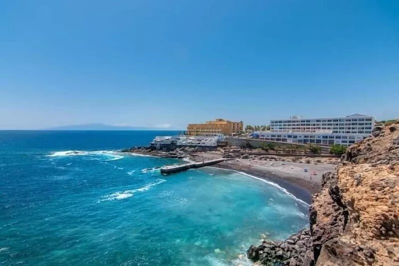 Aqua Vista 2 bed Penthouse with great views