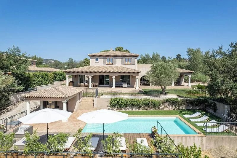 Villa Magri Splendid villa with swimming pool 800m from Grimaud beach.