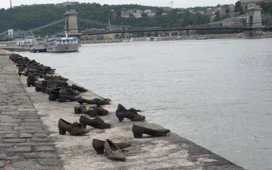 Shoes on the Danube Bank