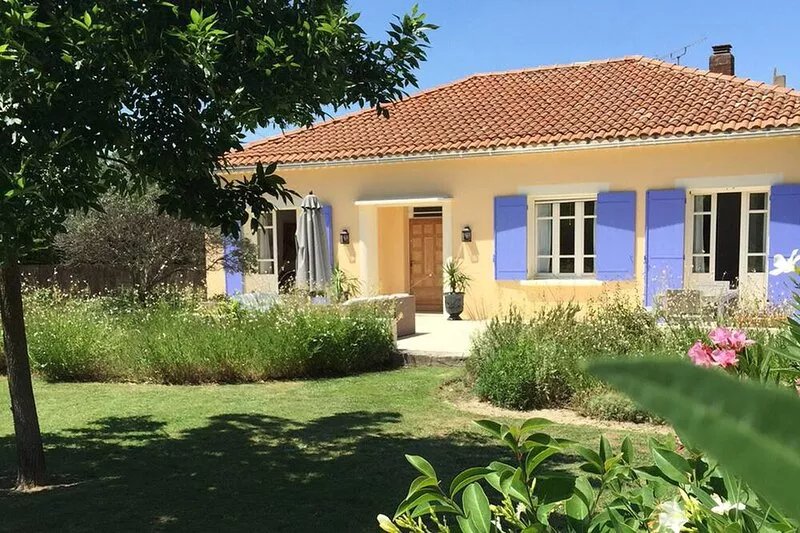 Walk To St Remy Village From This Magical Villa With Pool And Privacy!