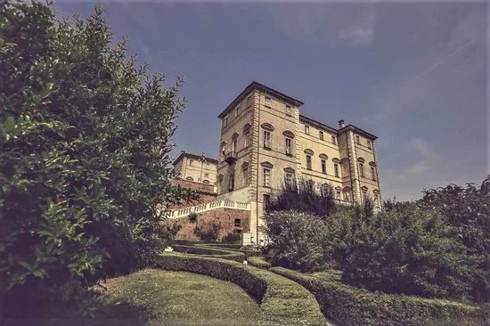 Castello Reale di Govone - World Heritage Site