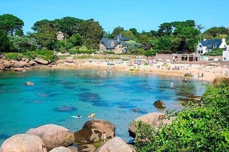 Villa Perros-Guirec, 2 bedrooms, 4 persons